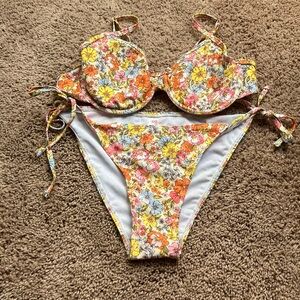Floral women Swim Set